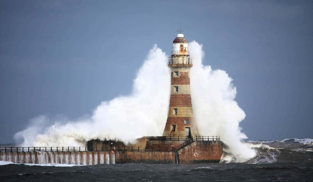 "A New Lease on Life: Sunderland's Piers to Undergo Emergency Repairs"