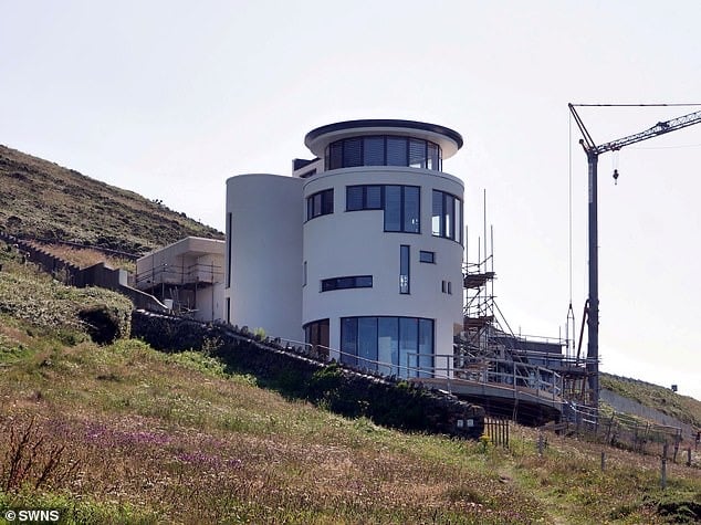 Tale of the 'Saddest House' from Grand Designs.
