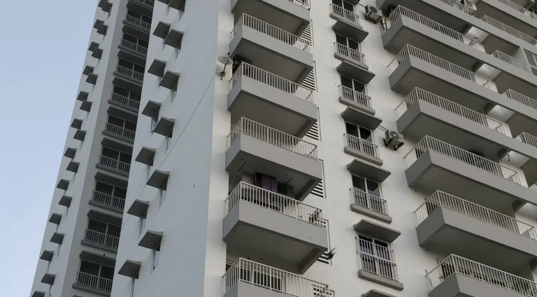 Balcony Repair and Restoration of High-Rise Residential Buildings Balcony Repair and Restoration of High-Rise Residential Buildings